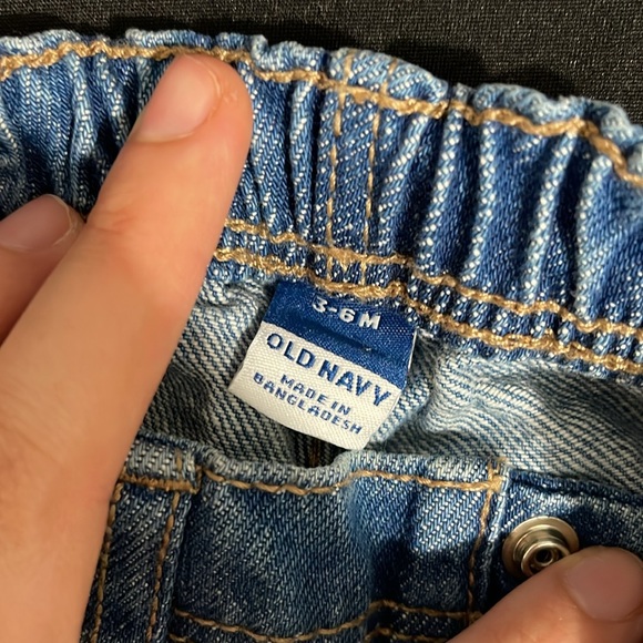 Jeans - Picture 2 of 3